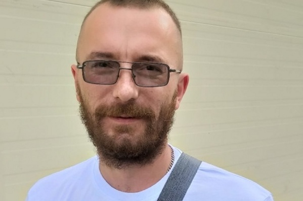 Утром 19 октября Сергей Костарев вел себя странно, а потом ушел из дома Утром 19 октября Сергей Костарев вел себя странно, а потом ушел из дома