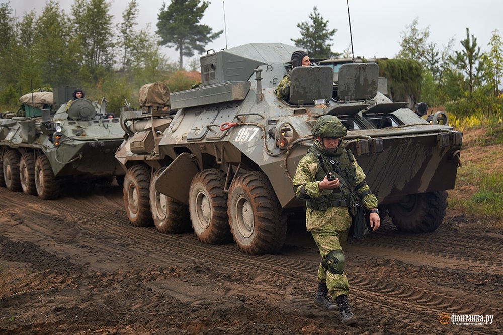 Войска под питером. Спецназ град. Полигон Хмелевка. Спецназ град Санкт-Петербург на учениях. Танковая засада.