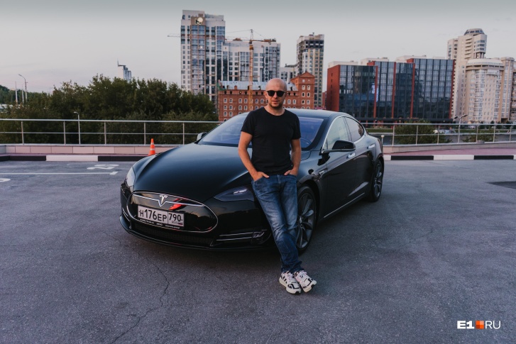 Сергей Ременник арендовал машину у своего товарища Сергей Ременник арендовал машину у своего товарища