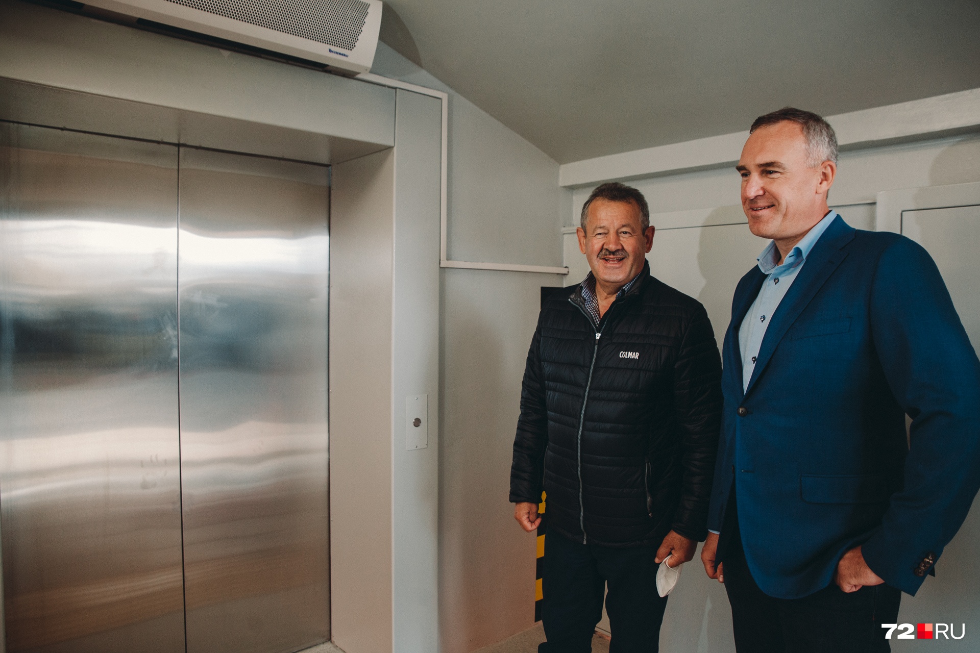 Николай Руссу ещё не знает, что лифт не приедет Николай Руссу ещё не знает, что лифт не приедет