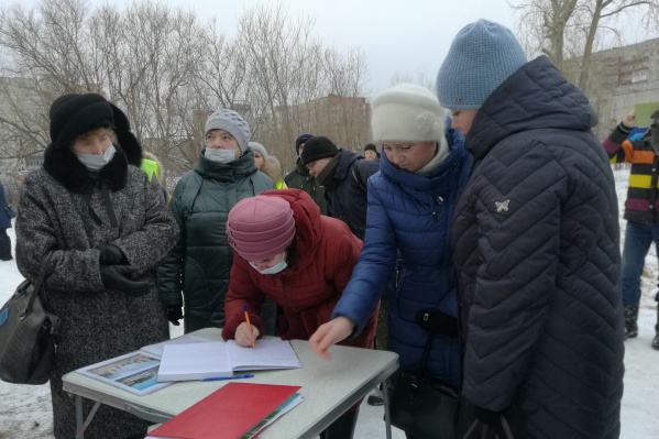 28 ноября сторонники парка символически «открыли» его сами<br> 28 ноября сторонники парка символически «открыли» его сами<br>