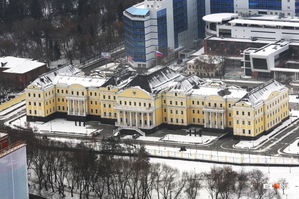 Вместо Николя Цуканова руководить полпредством в УрФО теперь будет Владимир Якушев Вместо Николя Цуканова руководить полпредством в УрФО теперь будет Владимир Якушев