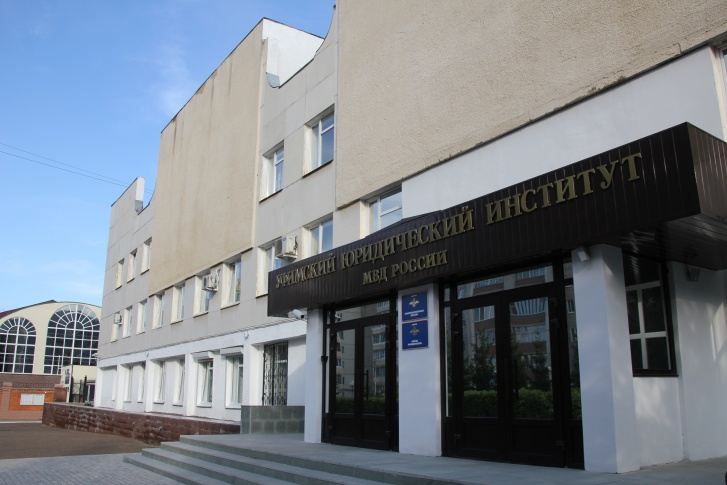 Зарплату несуществующим сотрудникам выплачивали в течение двух лет Зарплату несуществующим сотрудникам выплачивали в течение двух лет