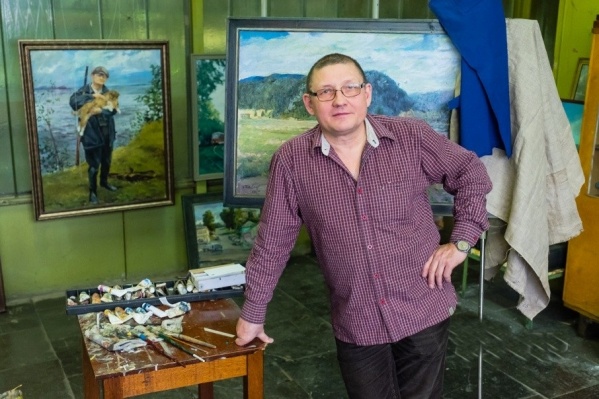 Художник в мастерской Художник в мастерской