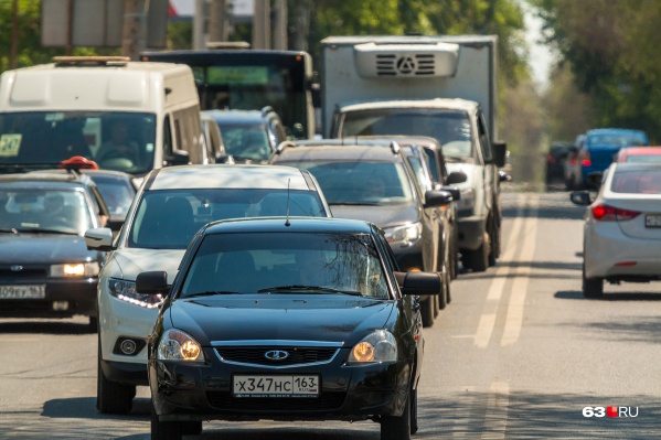 Автомобилисты смогут ездить по привычному маршруту Автомобилисты смогут ездить по привычному маршруту