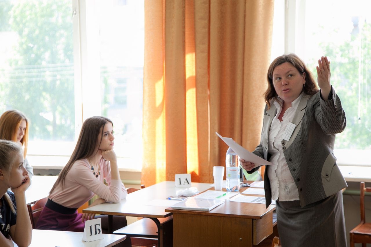 С сентября в Архангельской области введут новые выплаты учителям за классное руководство