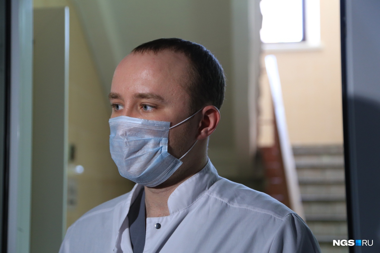 Дмитрий Капустин рекомендует обращать внимание на другие симптомы, чтобы отличить усталость после <nobr class="_">COVID-19</nobr> от других заболеваний Дмитрий Капустин рекомендует обращать внимание на другие симптомы, чтобы отличить усталость после <nobr class="_">COVID-19</nobr> от других заболеваний