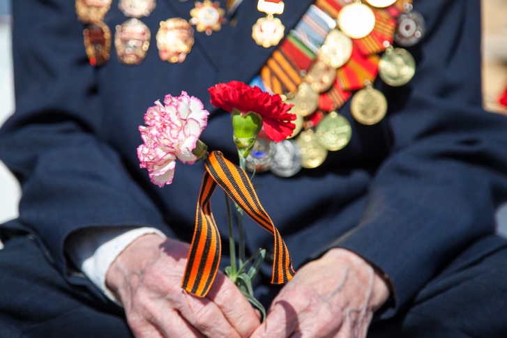 Медали вручают ветеранам из Архангельска и других муниципалитетов — но проживающим в столице региона<br>