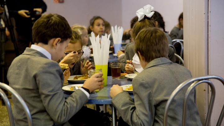 В Ярославской области подорожают школьные завтраки: власти назвали новую цену