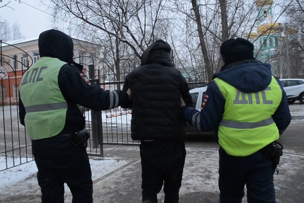 Мужчину арестовали на 12 суток Мужчину арестовали на 12 суток
