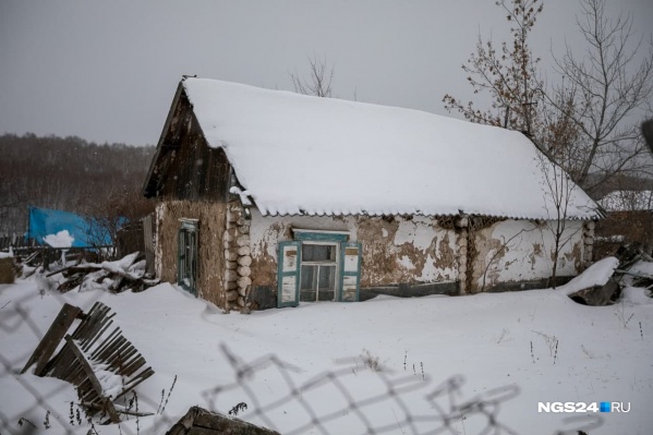 Мужчина закопал труп сожительницы на полузаброшенном дачном участке Мужчина закопал труп сожительницы на полузаброшенном дачном участке
