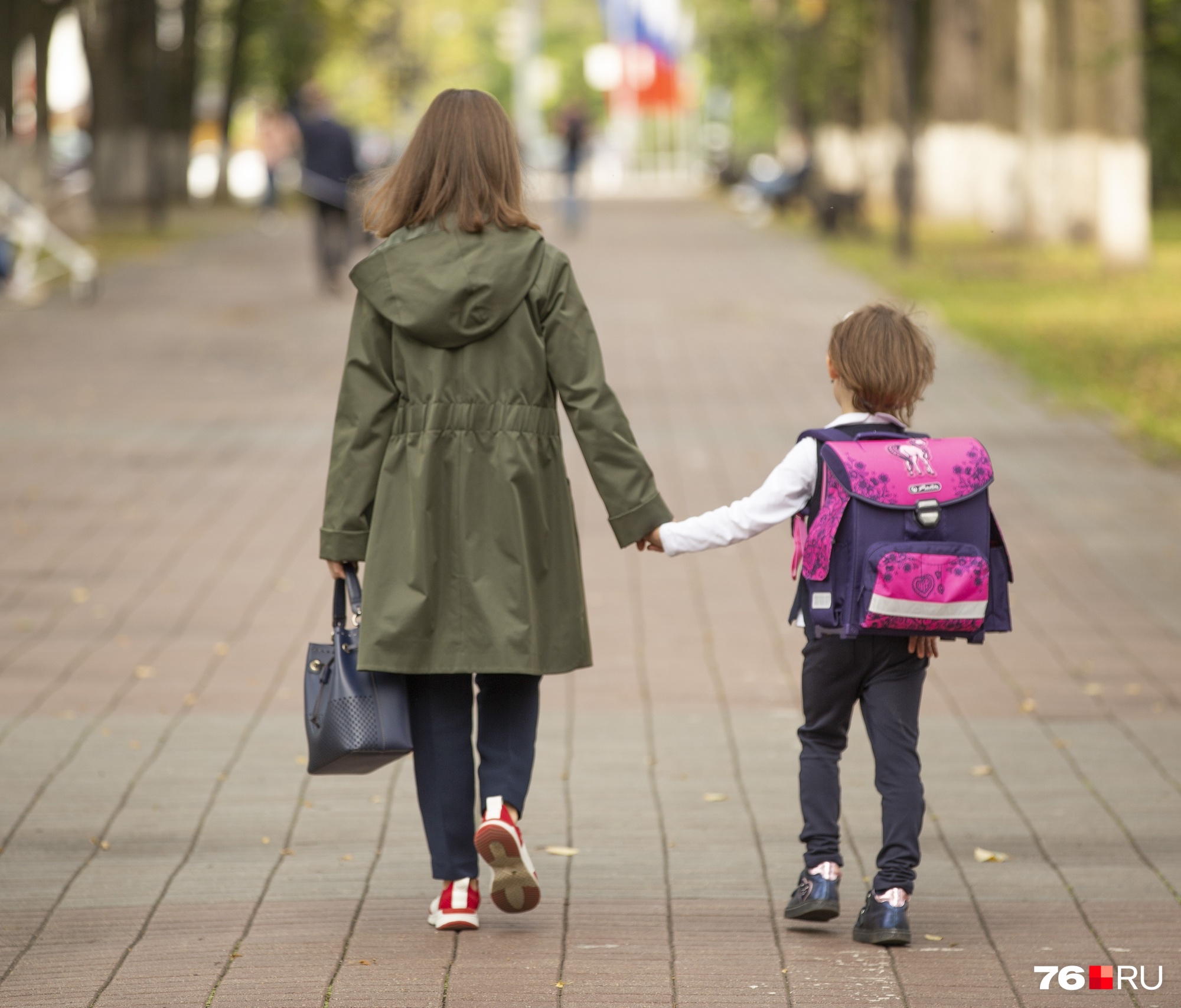 Милая старушка — опасна: что надо сделать родителям, чтобы уберечь ребенка  на улице. Список | 04.10.2020 | Ярославль - БезФормата