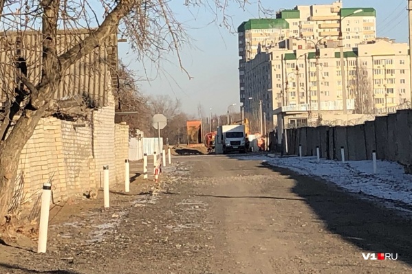 Порыв произошел рядом с 413-м военным госпиталем Минобороны на проспекте Жукова Порыв произошел рядом с 413-м военным госпиталем Минобороны на проспекте Жукова