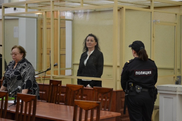 Светлану Мартынову признали виновной в крупном мошенничестве больше года назад Светлану Мартынову признали виновной в крупном мошенничестве больше года назад