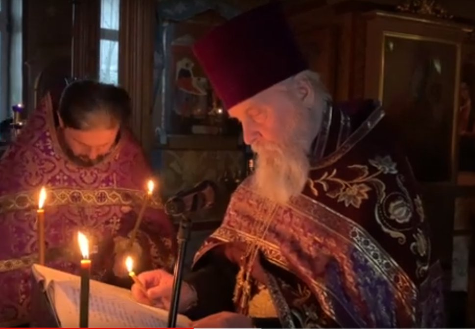 Кадр из видео в YouTube на канале <p>храма Рождества Пресвятой Богородицы в Крылатском<br></p>
