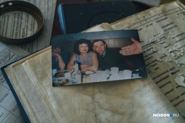 В одной из комнат удалось обнаружить пару фотографий В одной из комнат удалось обнаружить пару фотографий