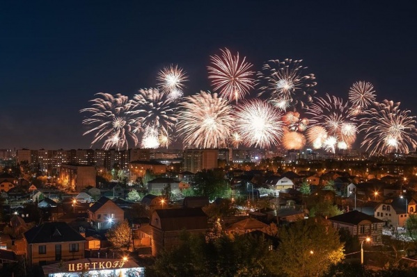 Посмотрите, как это было красиво. Этот снимок был сделан в районе улицы Интернациональной Посмотрите, как это было красиво. Этот снимок был сделан в районе улицы Интернациональной