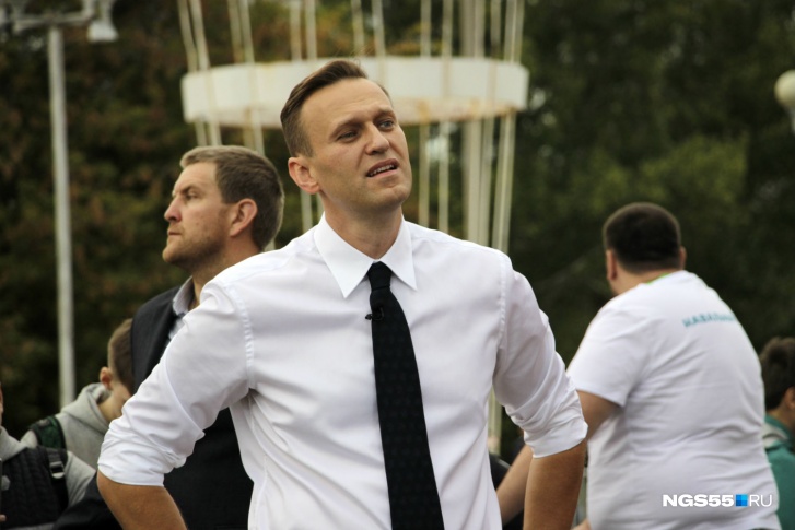 Следователь официально предъявил Навальному обвинение по новому делу