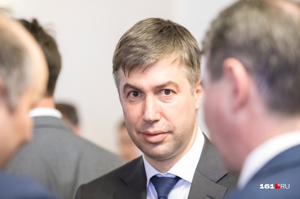 Он также планирует проложить новые маршруты общественного транспорта Он также планирует проложить новые маршруты общественного транспорта