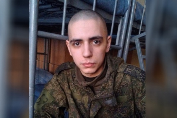 Артём Пахотин в учебной части Елани Артём Пахотин в учебной части Елани 