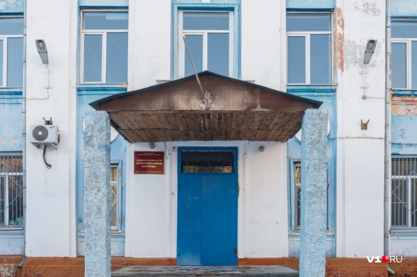 Несколько лет назад ученики школы № 36 переехали в другое здание Несколько лет назад ученики школы № 36 переехали в другое здание 