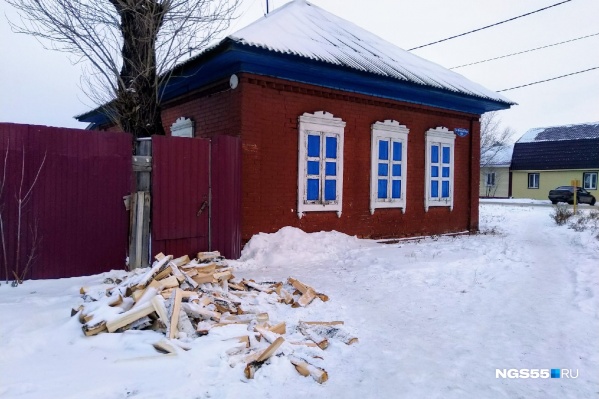 На первый взгляд, сложно поверить, что пожар произошел именно в этом доме На первый взгляд, сложно поверить, что пожар произошел именно в этом доме