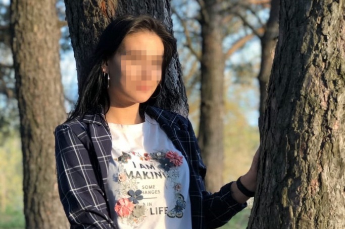В Михайловке суд на 2 месяца арестовал предполагаемого убийцу 17-летней девушки