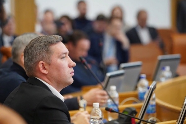 Сообщается, что депутат Иван Азаренко задержан Сообщается, что депутат Иван Азаренко задержан 