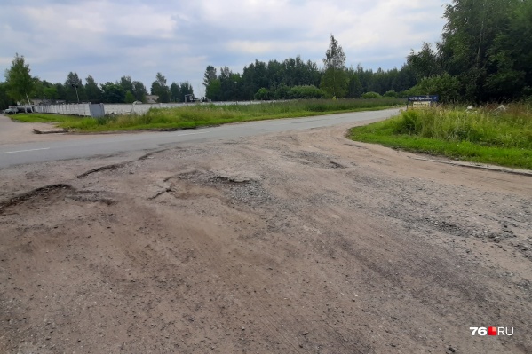 Водители с трудом пересиливают себя, чтобы завернуть сюда Водители с трудом пересиливают себя, чтобы завернуть сюда 