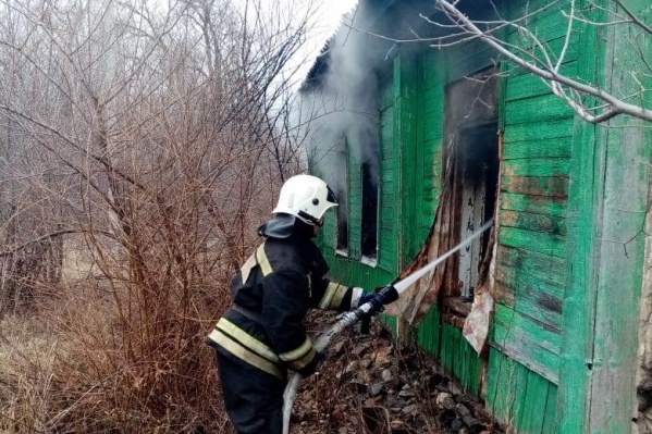 Мужчина задохнулся в дыму пожара Мужчина задохнулся в дыму пожара
