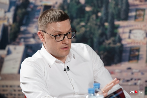 Алексей Текслер решил стать локомотивом единороссов Алексей Текслер решил стать локомотивом единороссов