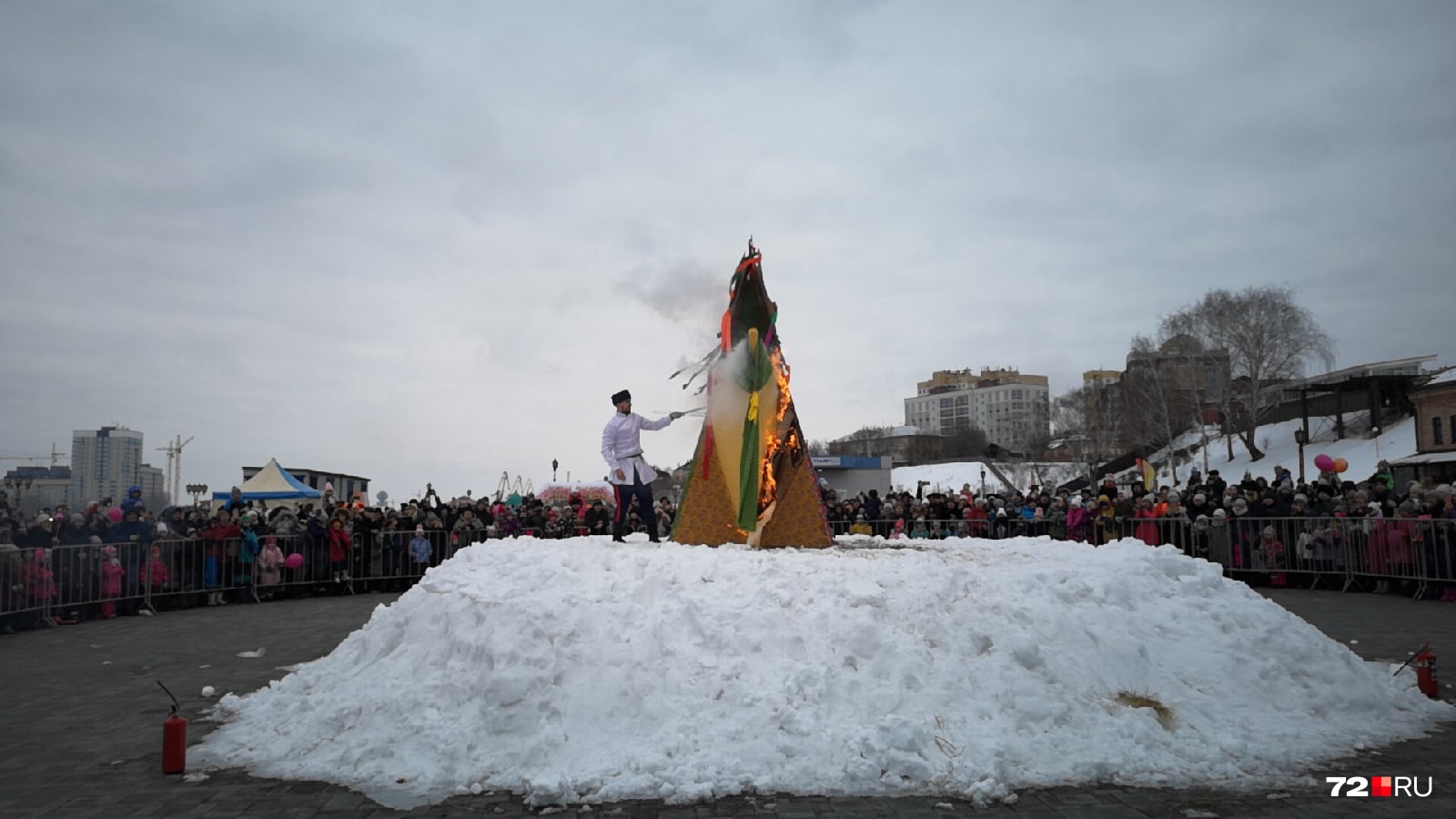 А как вы отмечали Масленицу и встречали весну? Пишите в комментариях! А как вы отмечали Масленицу и встречали весну? Пишите в комментариях!