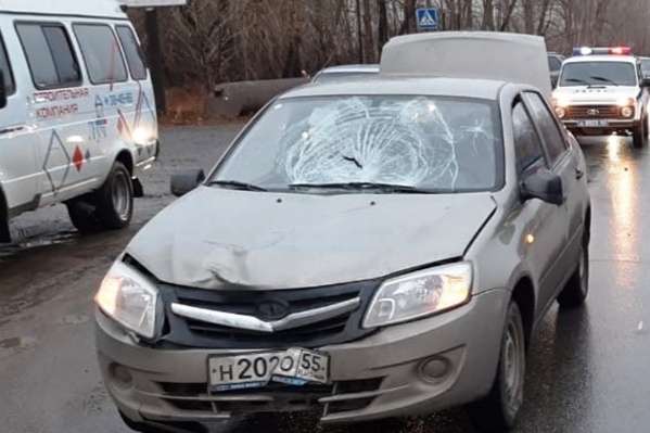 «Лада» сбила мужчину, переходившего дорогу в неположенном месте «Лада» сбила мужчину, переходившего дорогу в неположенном месте