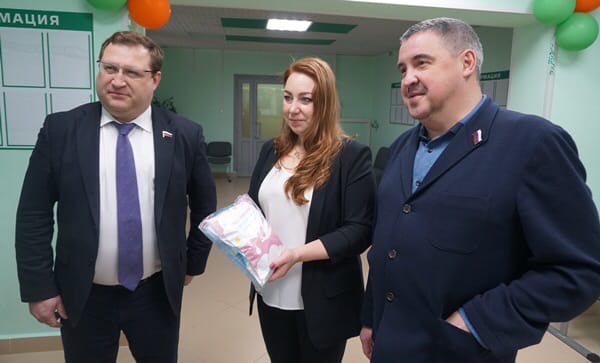Депутат Госдумы Дмитрий Юрков отчитался в соцсетях о посещении несуществующего роддома в Каргополе