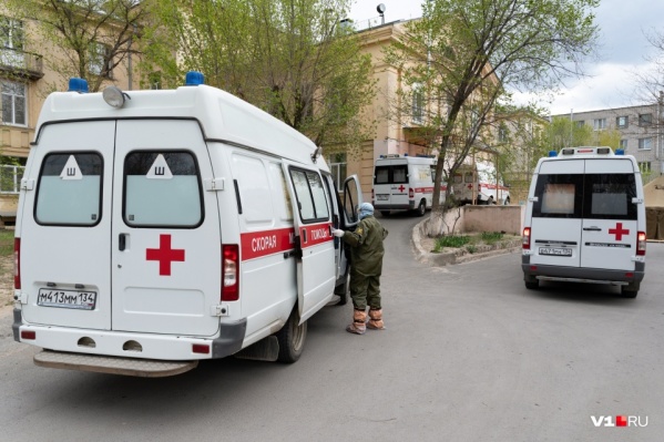 Ровно месяц волгоградец пролежал в больнице № 4 Ровно месяц волгоградец пролежал в больнице № 4