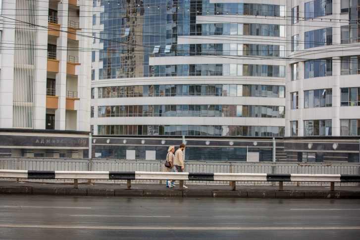 Часто пахнет, по мнению новосибирцев, в районе Октябрьского моста Часто пахнет, по мнению новосибирцев, в районе Октябрьского моста