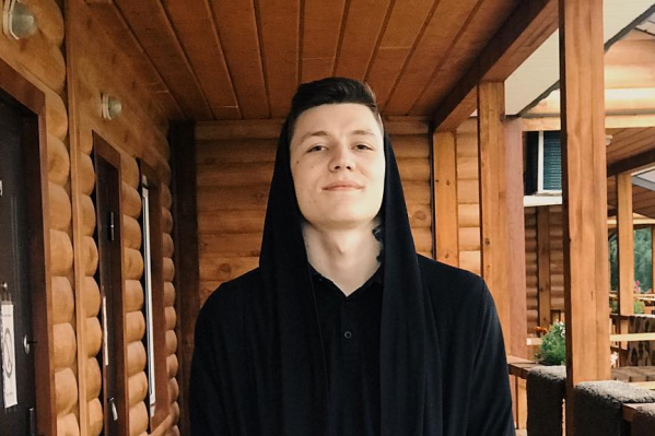 Блогер заболел коронавирусом, но об этом узнал не сразу Блогер заболел коронавирусом, но об этом узнал не сразу