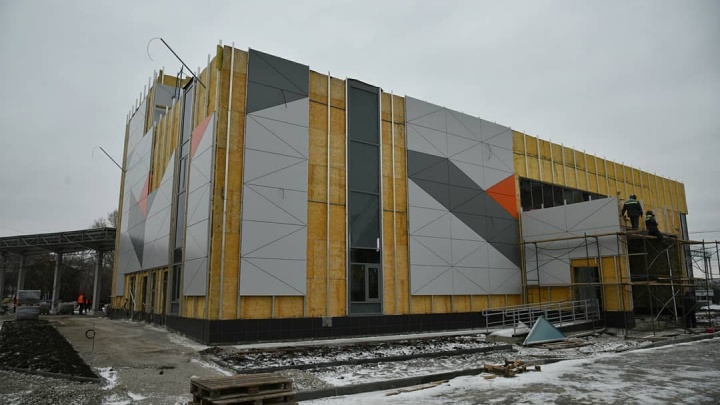 В Белово почти достроили новый автовокзал. Мэр показал, как он выглядит