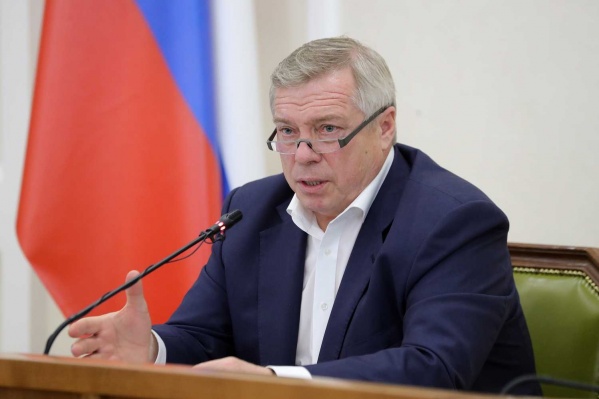 Губернатор подчеркнул, что только жесткими мерами можно остановить распространение коронавируса Губернатор подчеркнул, что только жесткими мерами можно остановить распространение коронавируса