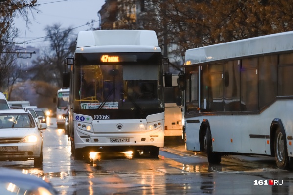 Работу общественного транспорта продлили до трех часов утра Работу общественного транспорта продлили до трех часов утра