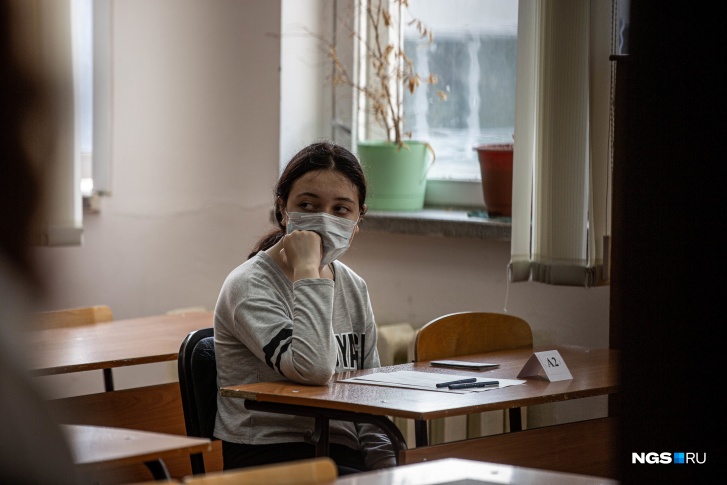 ЕГЭ по русскому языку в этом году сдавали <nobr class="_">11 тысяч 835 человек</nobr> ЕГЭ по русскому языку в этом году сдавали <nobr class="_">11 тысяч 835 человек</nobr>
