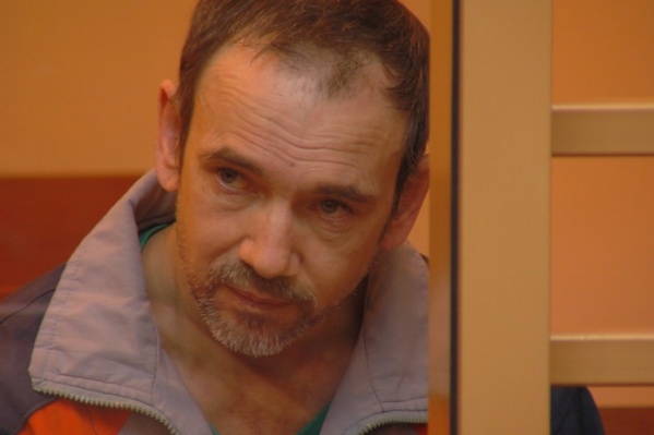 Григория Ильина приговорили к 5 годам тюрьмы и 16 годам колонии строгого режима, а еще ему предстоит лечение у психиатра Григория Ильина приговорили к 5 годам тюрьмы и 16 годам колонии строгого режима, а еще ему предстоит лечение у психиатра