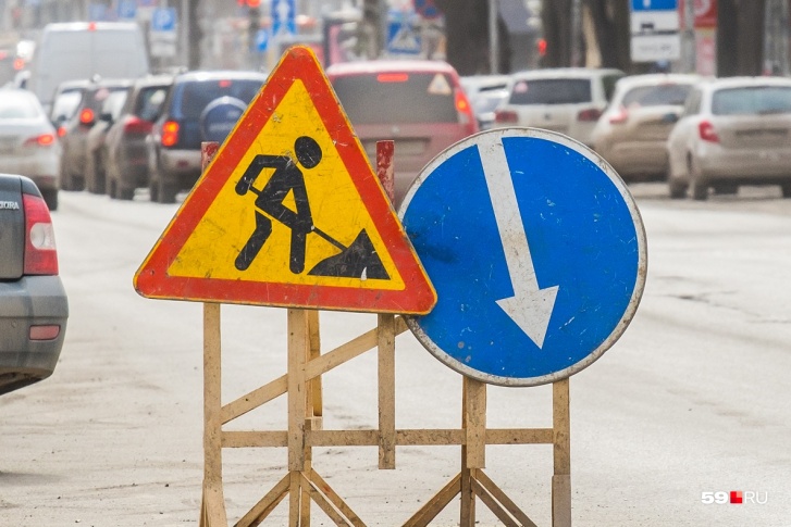 Дорожный ремонт улицы Клары Цеткин закончится в октябре 2022 года