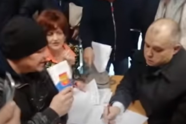 Участникам переговоров придется раскошелиться на оплату штрафа Участникам переговоров придется раскошелиться на оплату штрафа