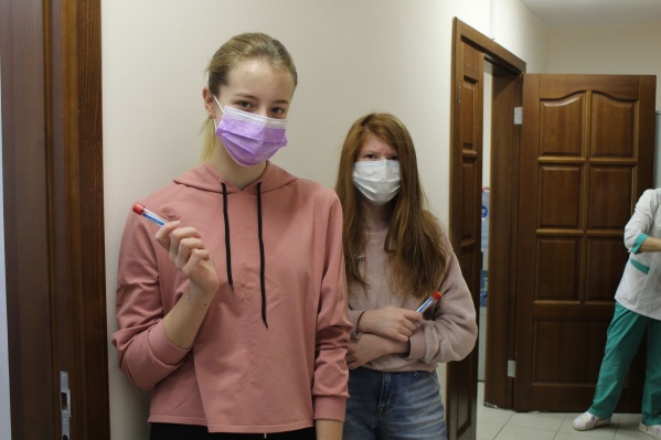 Ученики и сотрудники ФМШ сдали анализы на антитела <nobr class="_">11 декабря</nobr> Ученики и сотрудники ФМШ сдали анализы на антитела <nobr class="_">11 декабря</nobr>