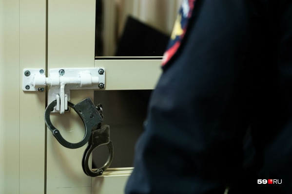 Судьбу опекуна решит суд Судьбу опекуна решит суд