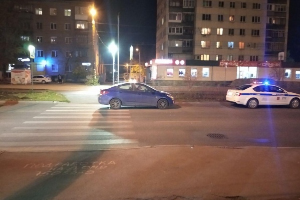 Водитель легковушки наехал на пешехода на нерегулируемом переходе Водитель легковушки наехал на пешехода на нерегулируемом переходе