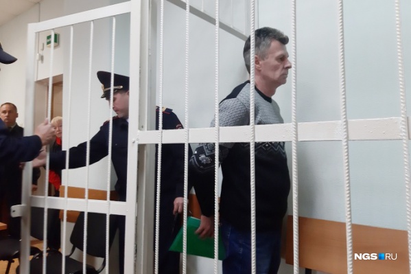 Сергей Корсуков в самом начале рассмотрения дела настаивал на закрытии процесс от СМИ Сергей Корсуков в самом начале рассмотрения дела настаивал на закрытии процесс от СМИ