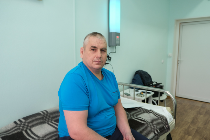 Мужчину выписали из больницы, теперь он приезжает в Красноярск наблюдаться Мужчину выписали из больницы, теперь он приезжает в Красноярск наблюдаться