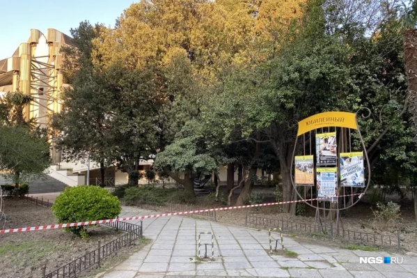 Еще один заброшенный город в копилку карантина Еще один заброшенный город в копилку карантина